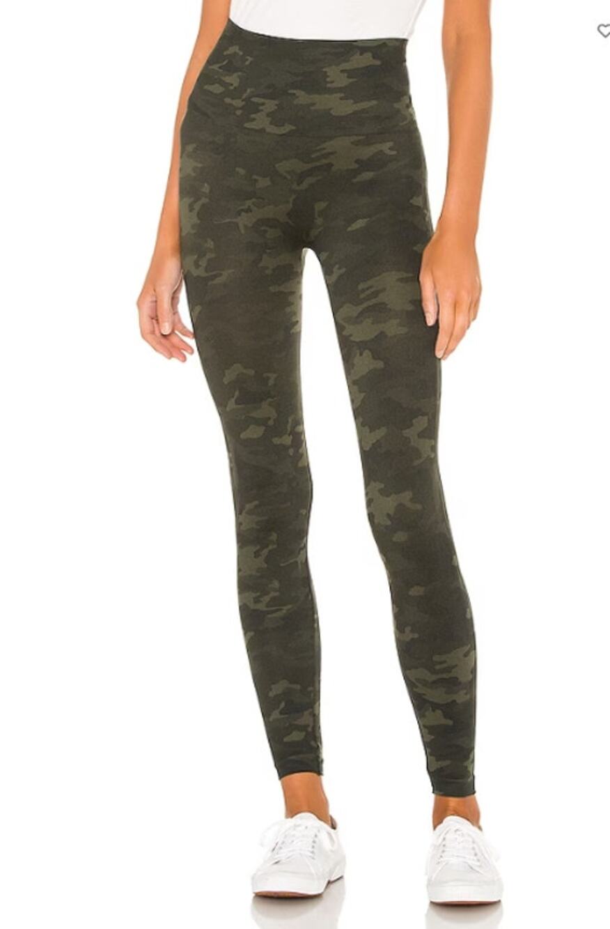 SPANX Look At Me Now Seamless Legging in Green Camo // M